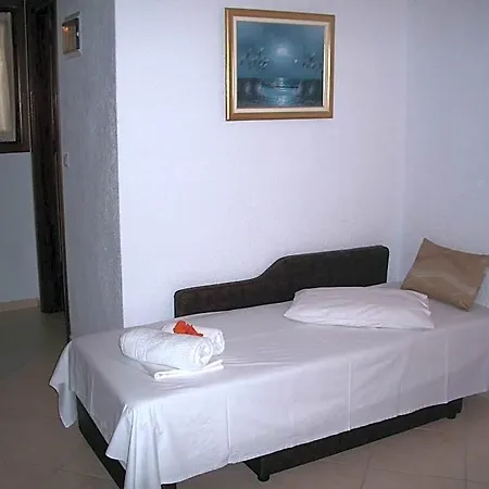 Filoxenia Hotel 2*