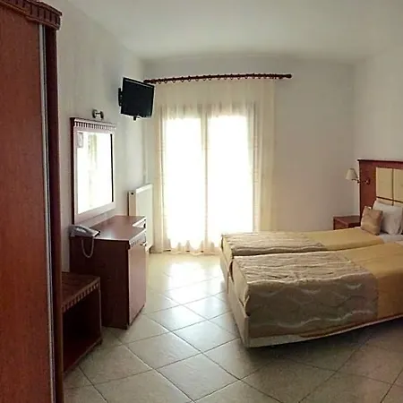 Filoxenia Hotel 2*