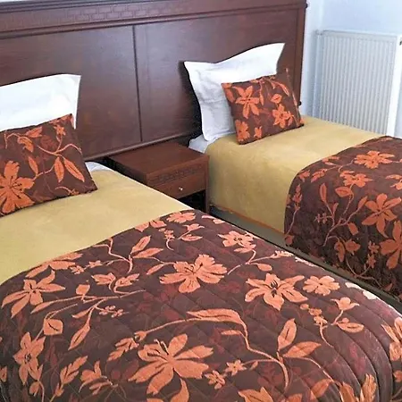 Filoxenia Hotel 2*